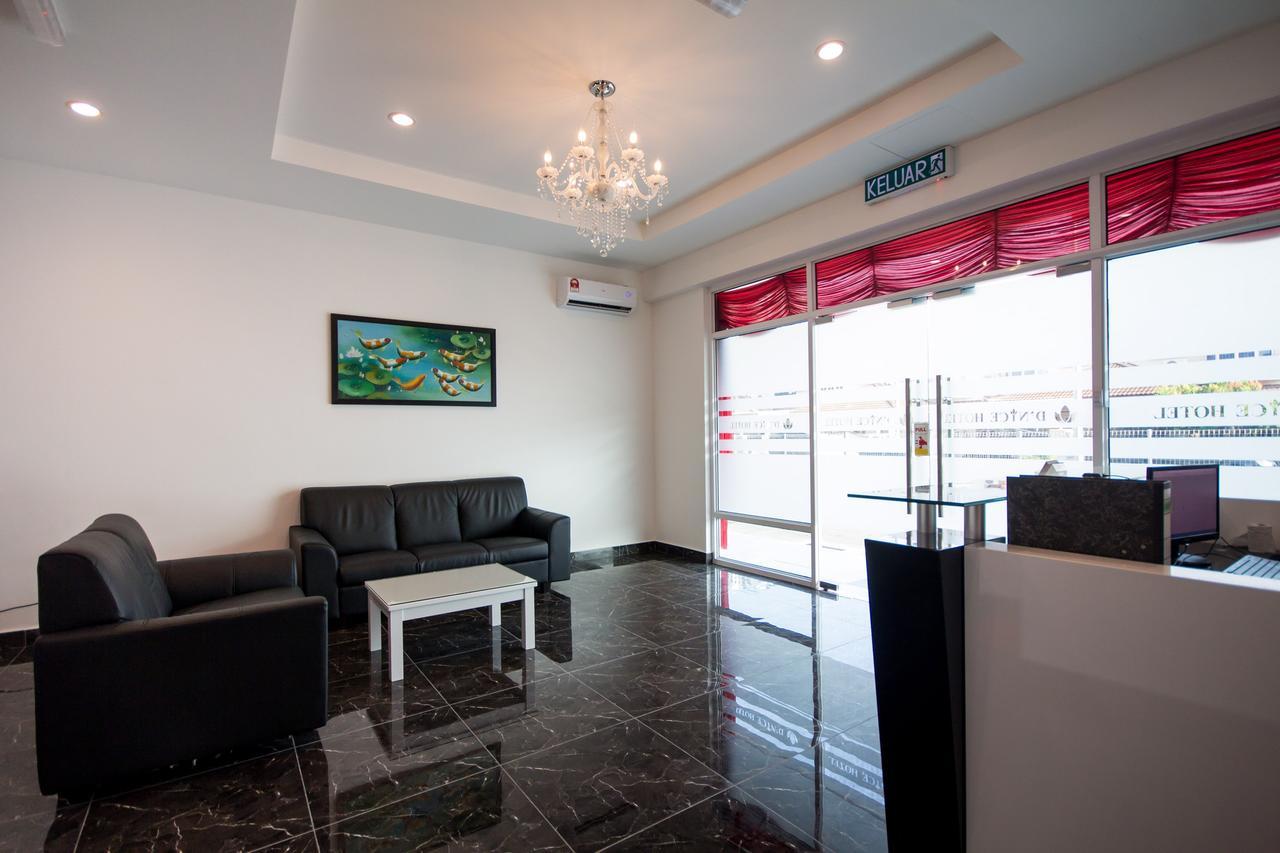 D Nice Hotel Bayan Lepas Exterior foto