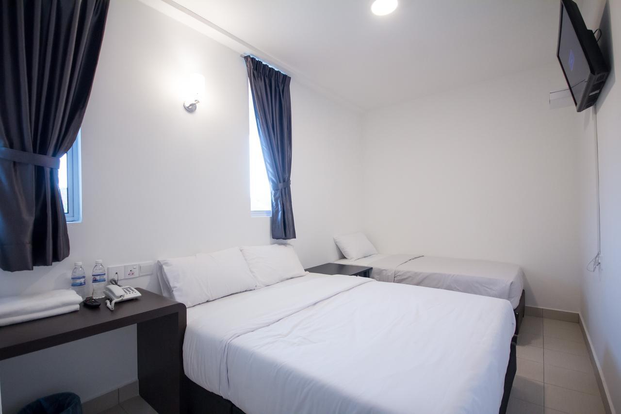 D Nice Hotel Bayan Lepas Exterior foto
